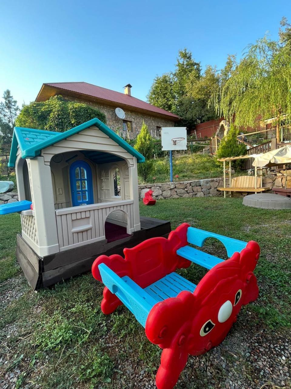 Гостевой Дом Chimgan Apple Garden Экстерьер фото